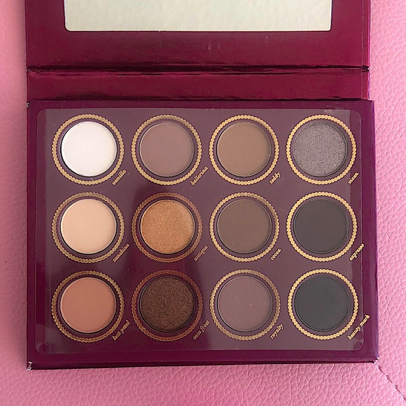 Vegas By L’Amia Eyeshadow Palette - Picture 2 of 2